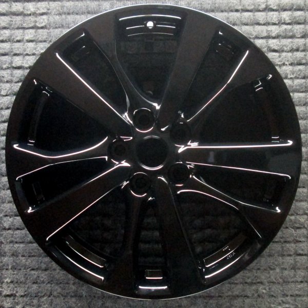 OEM Black Alloy Wheel for 2016, 2017 Nissan Altima