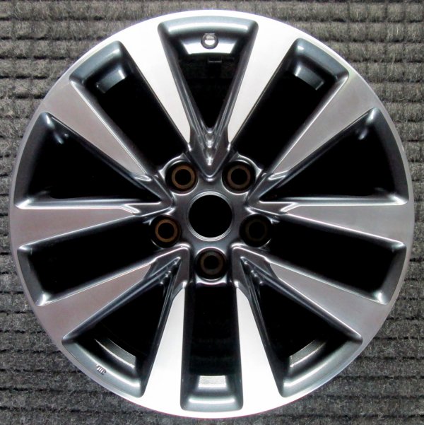 OEM Machined w/ Charcoal Pockets Alloy Wheel for 2016, 2017 Nissan Altima