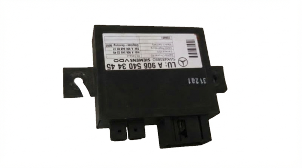 2010, 2011, 2012, 2013, 2014, 2015, 2016, 2017, 2018 Freightliner Sprinter 2500 Chassis Control Module (OEM)
