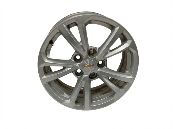 2016, 2017 Chevrolet Equinox 17-inch Silver Painted Alloy Wheel (OEM)