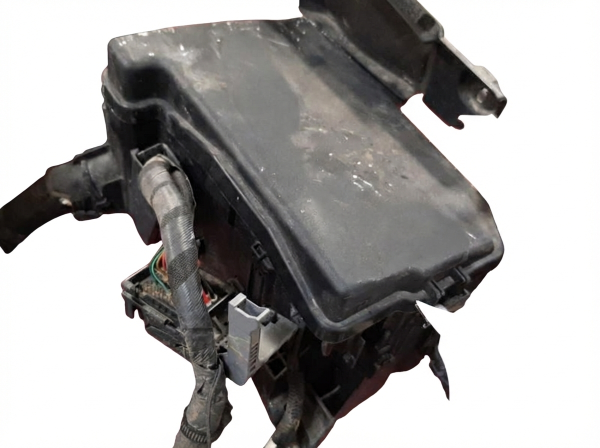 2012, 2013, 2014, 2015 Toyota Prius Underhood Engine Fuse Box Assembly (OEM)