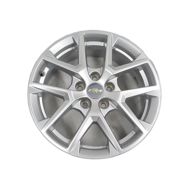 OEM Painted Silver Alloy Wheel for 2022, 2023, 2024 Chevrolet Equinox