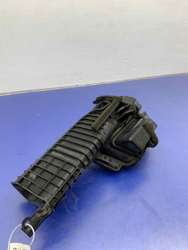 OEM Engine Air Intake Resonator Duct for 2011, 2012, 2013, 2014, 2015, 2016, 2017, 2018, 2019, 2020, 2021, 2022, 2023, 2024 INFINITI & Nissan • Armada, QX56, QX80
