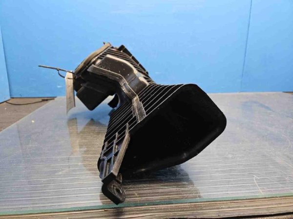OEM Air Cleaner Intake Duct Assembly for 2011, 2012, 2013, 2014, 2015, 2016, 2017, 2018, 2019, 2020, 2021, 2022, 2023, 2024 INFINITI & Nissan • Armada, QX56, QX80