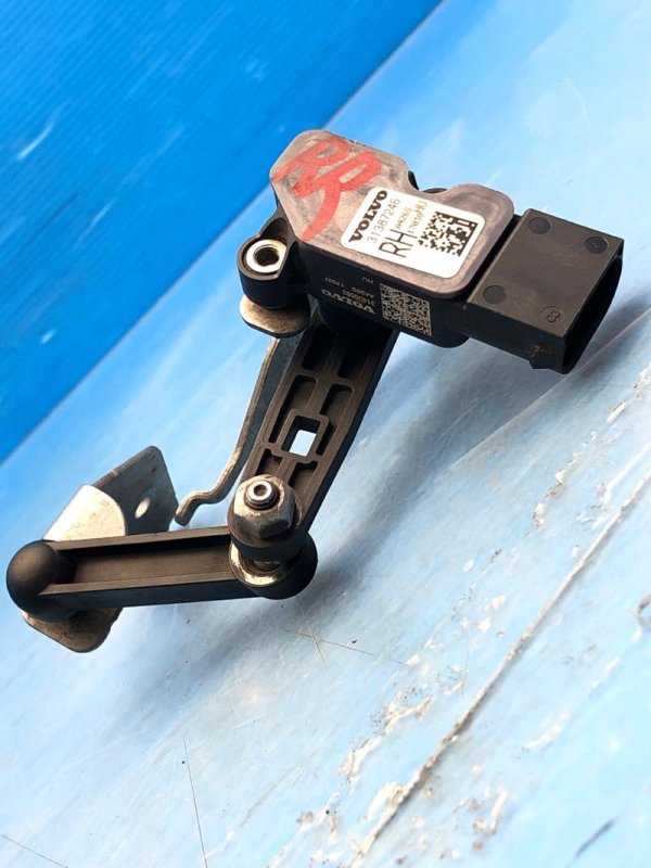 OEM Ride Height Level Sensor for 2017, 2018, 2019, 2020, 2021, 2022, 2023 Volvo S90, V90