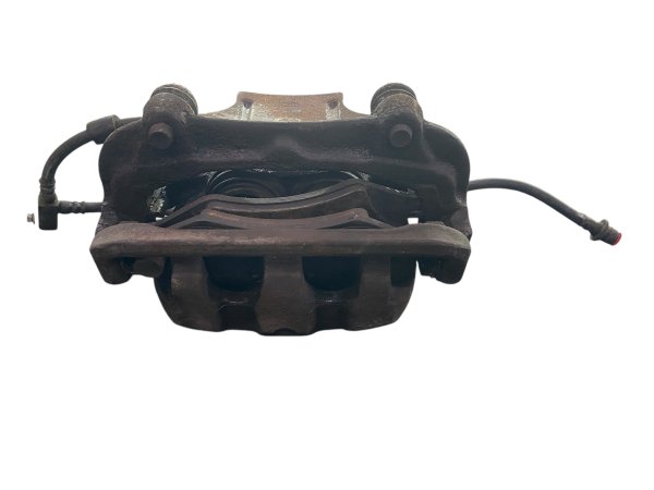 OEM Disc Brake Caliper Assembly for 2010, 2011, 2012, 2013, 2014, 2015, 2016, 2017 Land Rover LR4, Range Rover, Range Rover Sport - Front, Right (Passenger)