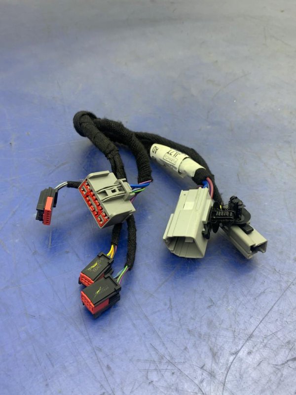 2018, 2019, 2020, 2021 Lincoln Navigator Dashboard Radio and Audio Wiring Harness - Front (OEM)