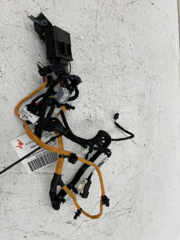 2020, 2021, 2022 Ford Escape Front Center Console Wiring Harness - Rear (OEM)