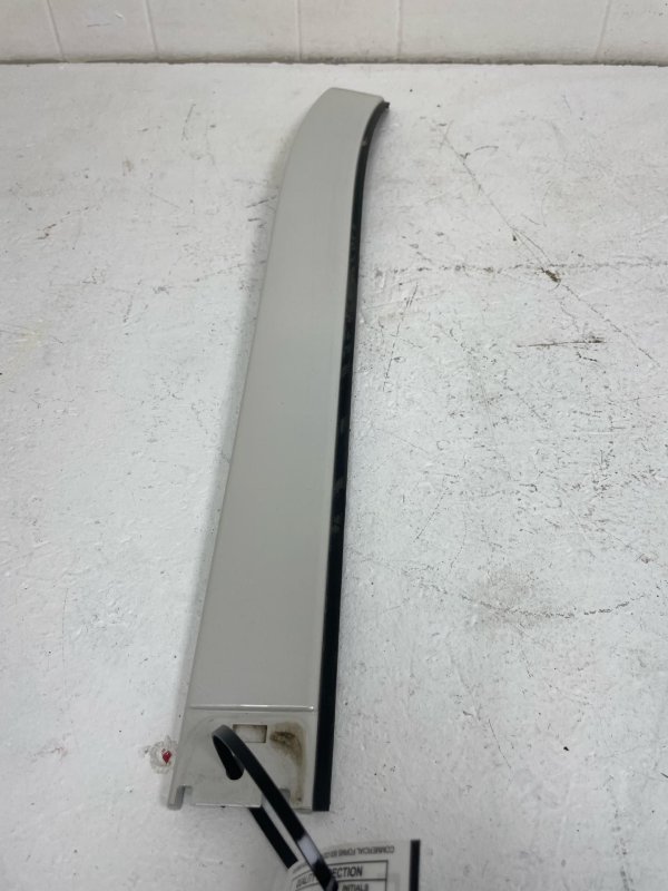 2018, 2019, 2020, 2021, 2022, 2023, 2024 Lincoln Navigator White Platinum Windshield Molding Roof Panel Trim Cover - Front (OEM)