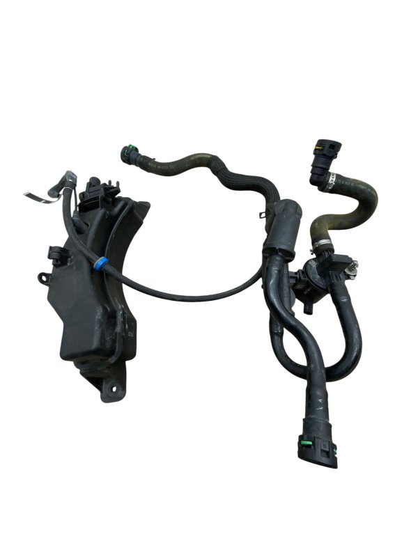 2018, 2019, 2020, 2021 Lincoln Navigator Brake Booster Vacuum Hose and Reservoir Assembly (OEM)