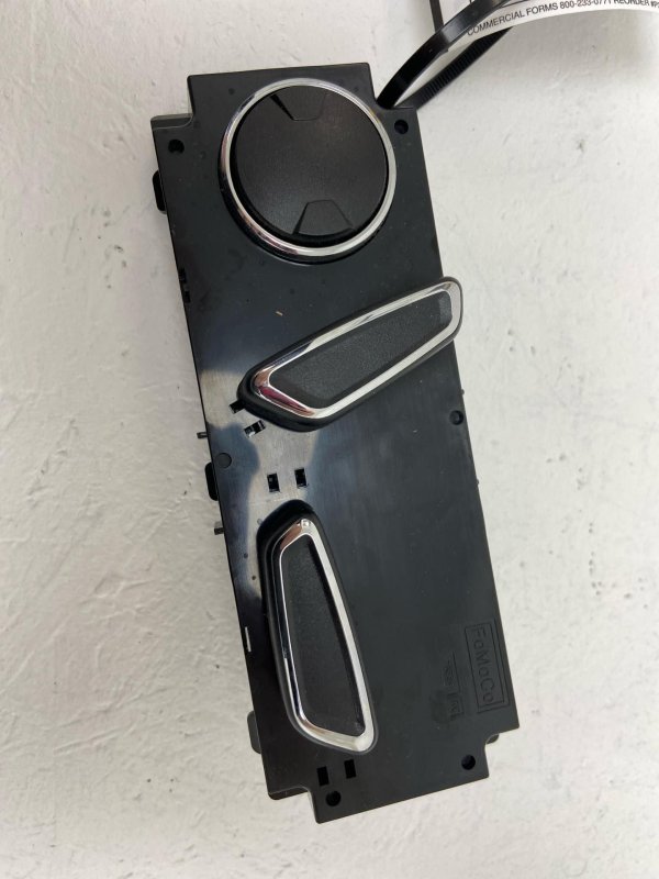 2018, 2019, 2020, 2021, 2022, 2023, 2024 Ford Explorer Power Seat Switch Unit - Front (OEM)
