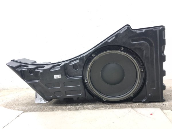 2018, 2019, 2020, 2021, 2022, 2023, 2024 Lincoln Navigator Bass Subwoofer Speaker Box - Rear (OEM)