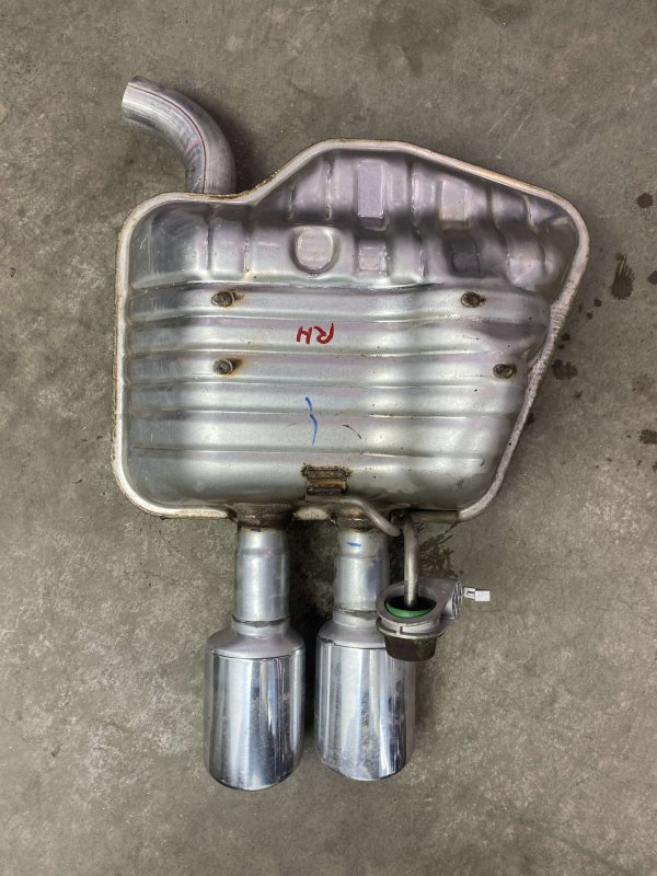 2020, 2021, 2022, 2023, 2024, 2025 Lincoln Aviator Exhaust Muffler and Pipe Assembly - Rear (OEM)