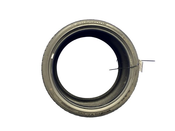 2019, 2020, 2021, 2022, 2023, 2024 Mini Cooper 235/35R19 91Y Pirelli P Zero Tire (OEM)