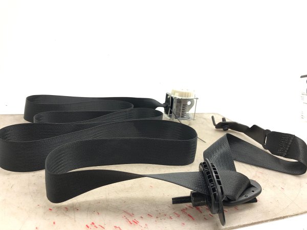 2018, 2019, 2020, 2021 Lincoln Navigator Black Third Row Seat Belt Assembly - Rear, Right (Passenger) (OEM)