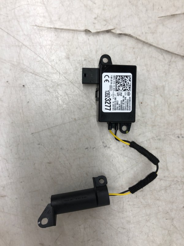 2018, 2019, 2020, 2021, 2022, 2023, 2024 Chevrolet Equinox Theft Deterrent Control Module (OEM)