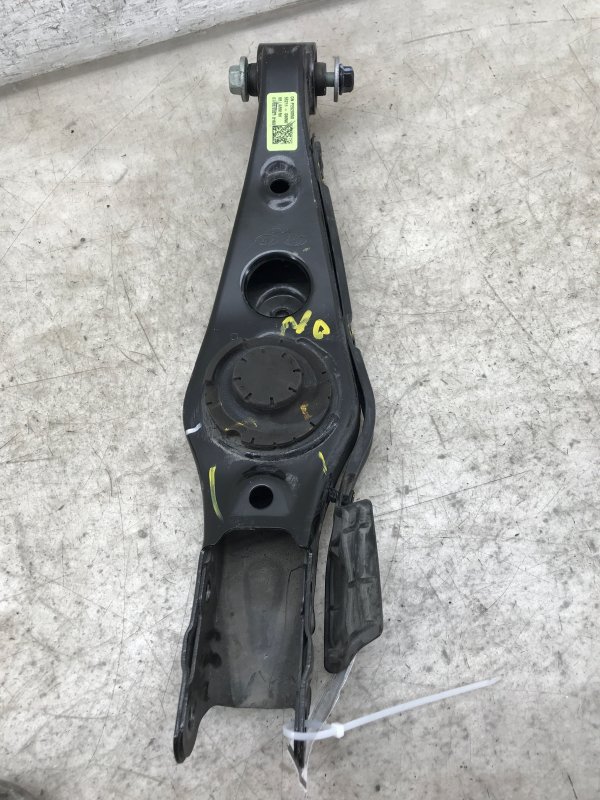 2020, 2021, 2022, 2023, 2024, 2025 Kia Telluride Trailing Control Arm - Lower Rear, Right (Passenger) (OEM)