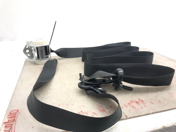2018, 2019, 2020, 2021, 2022, 2023, 2024 Lincoln Navigator Black Second Row Seat Belt Assembly - Rear, Right (Passenger) (OEM)