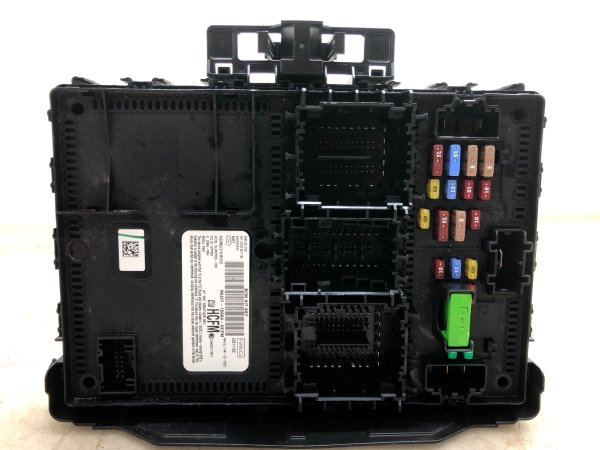 OEM Body Control Module and Fuse Box for 2022 Ford Maverick