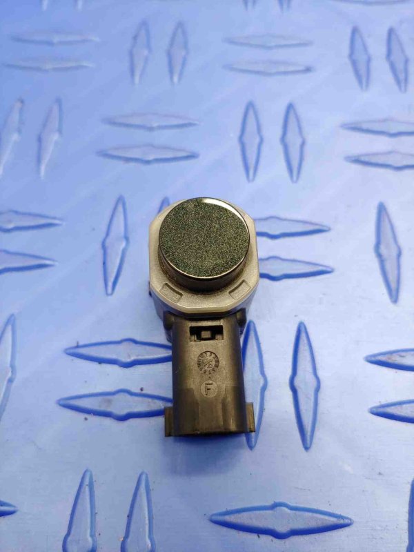 2009, 2010, 2011, 2012, 2013, 2014 Lincoln Navigator Black Parking Assist Sensor - Rear Front (OEM)