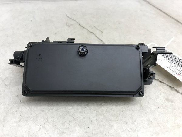 2017, 2018, 2019, 2020, 2021, 2022, 2023 Volvo S90 360 Surround View Park Assist Camera - Front (OEM)