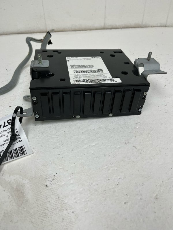 OEM Beige Radio Navigation Receiver Head Unit for 2024, 2025 Hyundai Sonata - Front