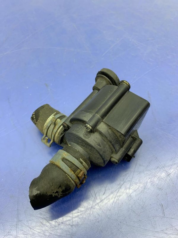 OEM Auxiliary Coolant Water Pump for 2019, 2020, 2021, 2022, 2023, 2024 Porsche Cayenne, Macan