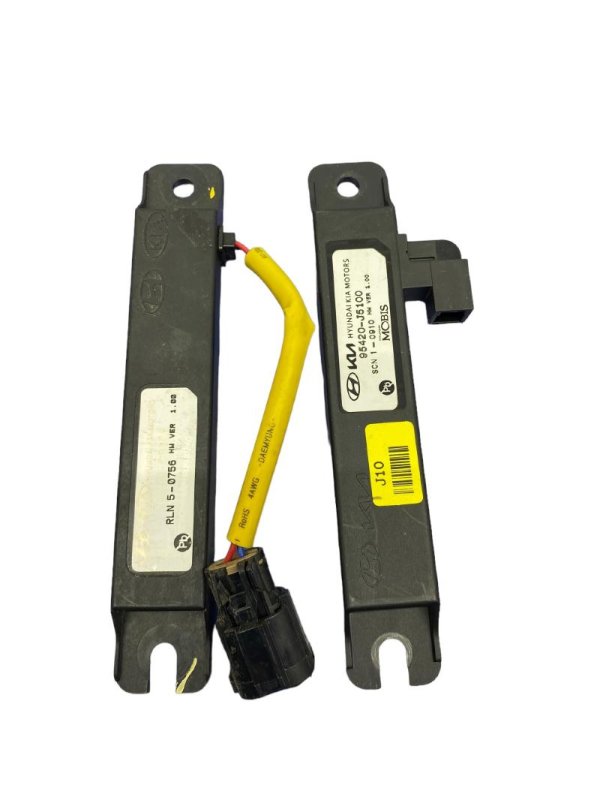 OEM Keyless Entry Antenna Set for 2023, 2024 Genesis G70