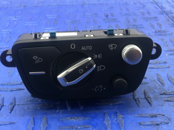 OEM Dash Mounted Headlamp Switch for 2017, 2018, 2019, 2020, 2021, 2022, 2023, 2024, 2025 Audi A4, A5, Q5, Q7, RS5, S4, S5, SQ5