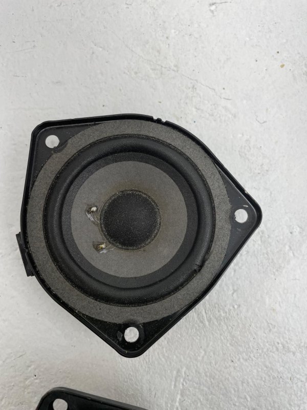 OEM Bose Dash and D-Pillar Speaker Set for 2009, 2010, 2011, 2012, 2013, 2014, 2015, 2016, 2017, 2018, 2019, 2020, 2021, 2022, 2023 Porsche - Rear