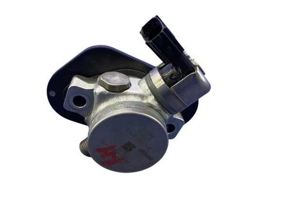 OEM Engine Mounted High Pressure Fuel Pump for 2015, 2016, 2017, 2018, 2019, 2020, 2021, 2022, 2023, 2024, 2025 Lexus GS F, IS500, LC500, RC F - Rear Right (Passenger)