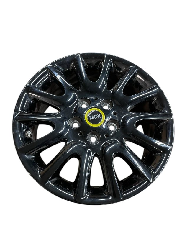 2014, 2015, 2016, 2017, 2018, 2019, 2020, 2021, 2022, 2023, 2024 Mini Cooper Black Alloy Wheel (OEM)