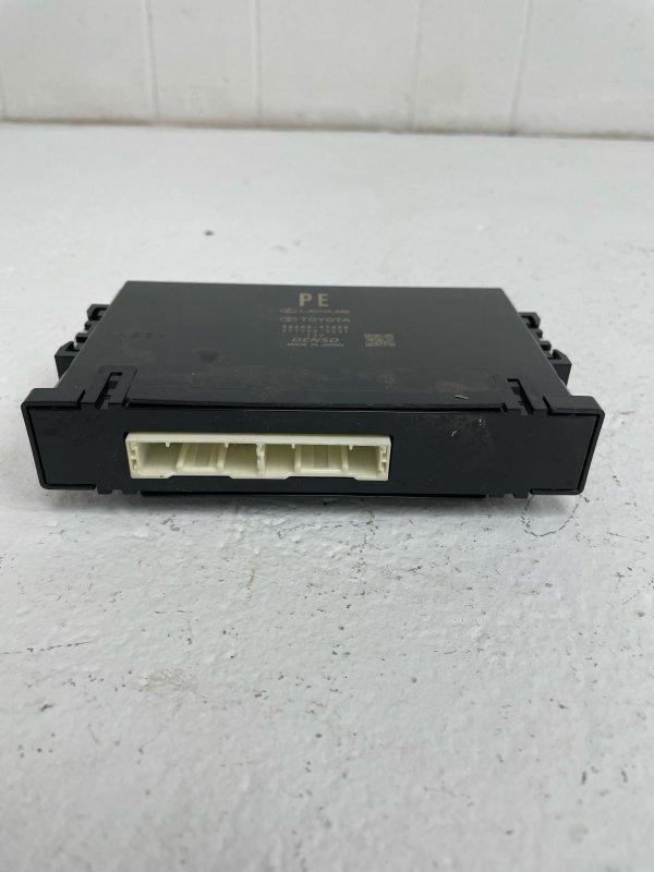 2023, 2024, 2025 Toyota Prius Temperature Control Module (OEM)