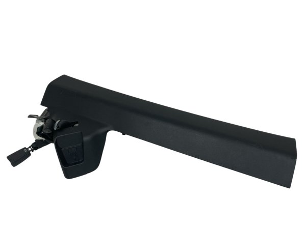 2018, 2019, 2020, 2021 Lincoln Navigator Black 3rd Row Center Seat Belt Assembly - Rear, Right (Passenger) (OEM)