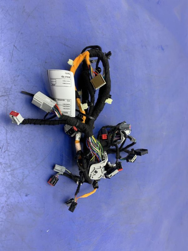 2018, 2019, 2020, 2021 Lincoln Navigator Center Console Accessory Wiring Harness - Front (OEM)