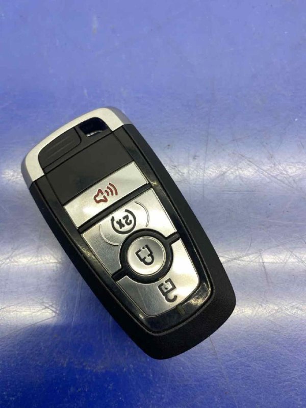 2017, 2018, 2019, 2020, 2021, 2022 Ford Edge 4-Button Smart Key Fob Remote (OEM)