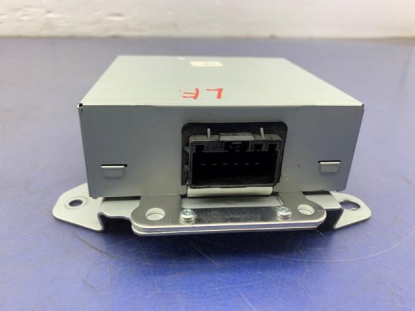 2020 Lincoln Aviator 110V 150W AC/DC Power Inverter (OEM)