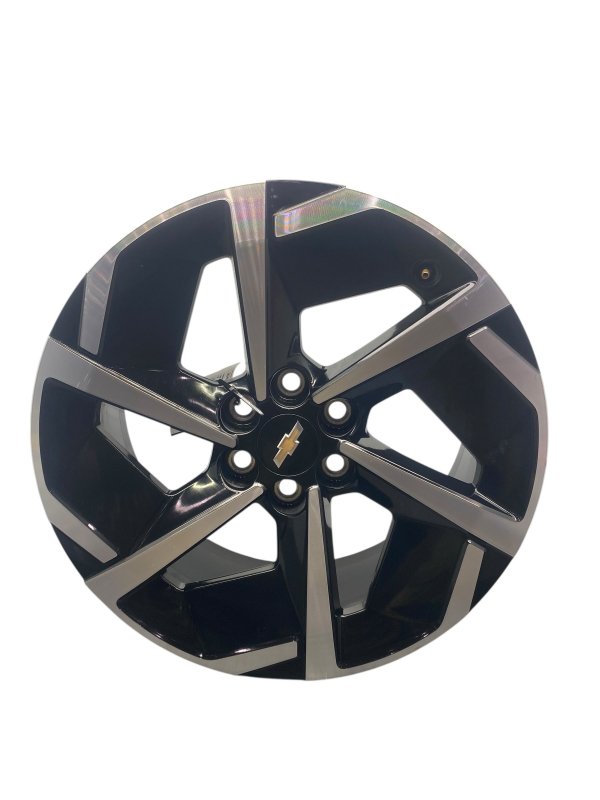 OEM Machined Black Alloy Wheel for 2024, 2025 Chevrolet Equinox EV - Front