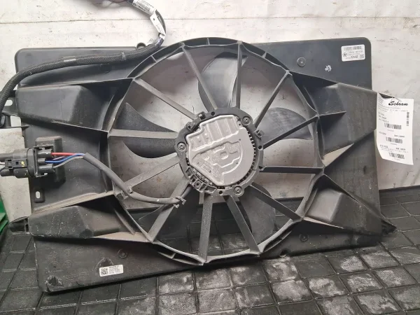 Dek Over Radiator OEM Radiator and Condenser Fan Assembly for 2019 Jeep Cherokee 674 ...
