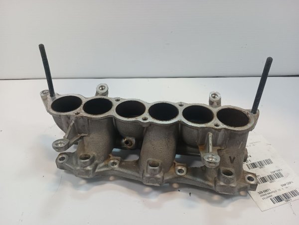 OEM Engine Intake Manifold for 2003, 2004, 2005, 2006 Kia Sorento - Lower