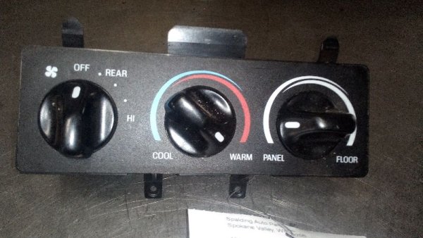 2000, 2001, 2002, 2003, 2004, 2005 Ford Excursion HVAC Control (OEM)