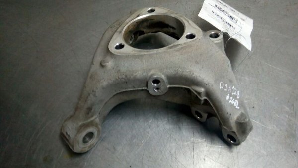 2010, 2011, 2012, 2013, 2014, 2015, 2016, 2017 Chevrolet Equinox Steering Knuckle - Front Left (Driver) (OEM)