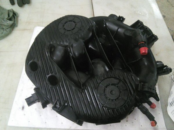 OEM Upper Engine Intake Manifold for 2003, 2004 Chrysler & Dodge • Concorde, Intrepid - Lower