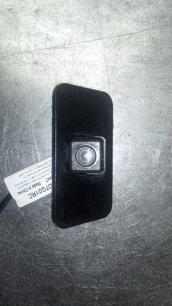 2015, 2016, 2017, 2018, 2019, 2020 Chevrolet Suburban Tailgate Mounted Rear View Backup Camera (OEM)