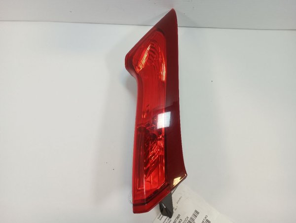 OEM Quarter Panel Mounted Taillight Assembly for 2015, 2016 Honda CR-V - Upper Right (Passenger)