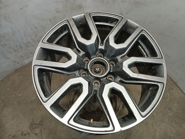 2021 Chevrolet Tahoe 20x9 12-Spoke Carbon Gray Alloy Wheel (OEM)