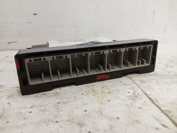 2012 Chevrolet Equinox Body Control Module - Front (OEM)