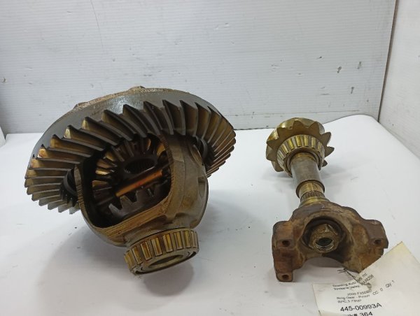 2000, 2001, 2002, 2003, 2004, 2005 Ford Excursion Transmission Ring Gear and Pinion - Front (OEM)