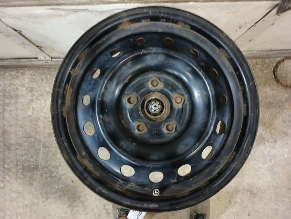 OEM 16x7 Steel Wheel for 2013, 2014, 2015, 2016, 2017, 2018 Nissan Altima