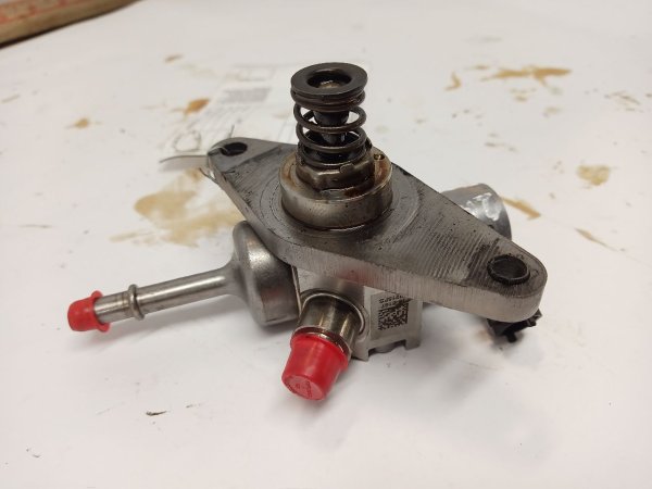 OEM Engine Mounted High Pressure Fuel Pump for 2014, 2015, 2016, 2017, 2018, 2019, 2020 Cadillac, Chevrolet, & GMC